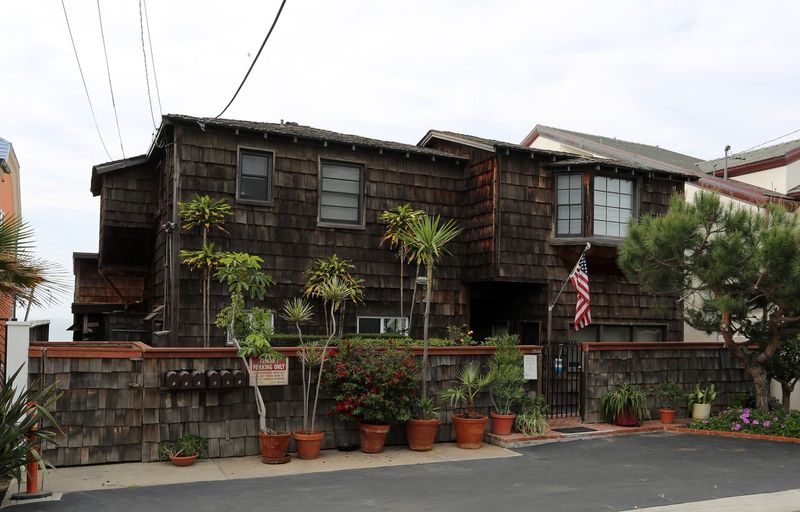 Mixed Use (Apts & Retail) - Carlsbad, CA